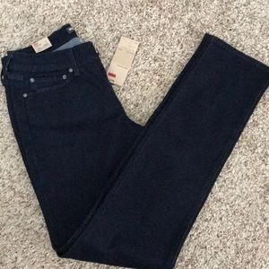 Levi’s Demi Curve Straight Leg Jeans